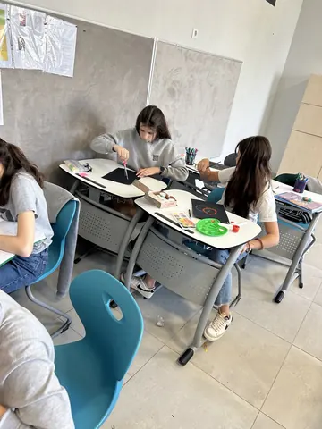 Proiectul școlar: Cercul sacru „Mandala”, noiembrie 2023 — fotografia 5