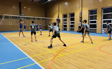 Campania ,,Să creștem fără violență”. Domeniul de activitate Sport, meci amical de volei, 28.11.2023 🏐🏐🏐 — fotografia 5