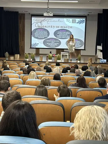 Activitate tematică: „La sfat cu psihologul”, întâlnirea nr. — fotografia 4