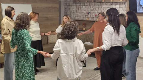 Atelier practic pentru părinții elevilor din clasa a 5-a: „Anxietatea (in)amic al adaptării școlare”, 25 septembrie — fotografia 2