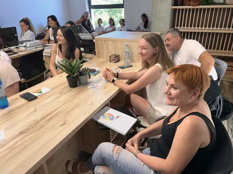 Formare profesională. Training: „Inteligența emoțională și comunicarea non-violentă. Aplicarea principiilor… — fotografia 3