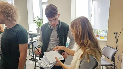 4-7 noiembrie, Campania Antibullying, activitatea psihologului în colaborare cu diriginții de clasă. — fotografia 4