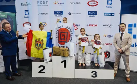 Rezultate școlare: Turneu Internațional de Karate, Polonia 16 martie 2024. — fotografia 2