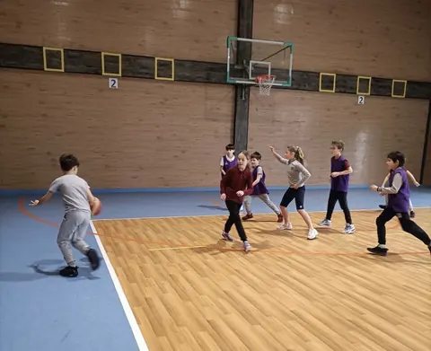 Domeniul de activitate: Participare democratică, Comisia Metodică Sport, campionat intern de baschet, februarie 2025 — fotografia 5