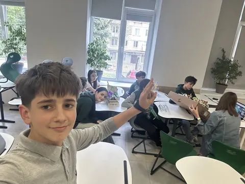 eTwinning “STEM Explorers: Innovative Solutions for a Sustainable Future”, mai 2025 — fotografia 4