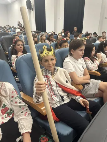 15 ianuarie 2025, spectacol literar-artistic “Omagiu lui Eminescu”, Comisia Metodică Clase Primare — fotografia 5